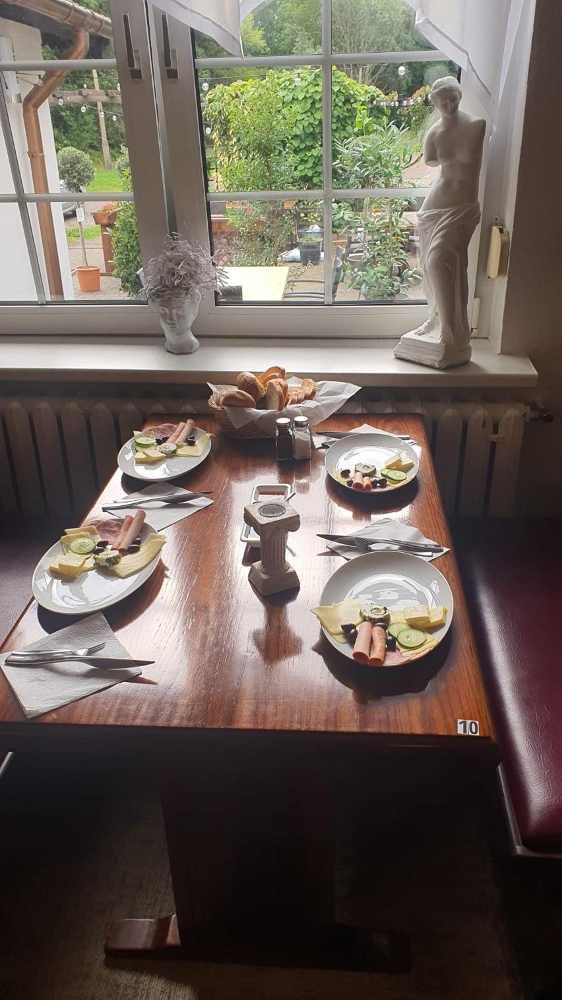 Gierstädt 祖尔菲斯特维斯旅馆酒店 外观 照片