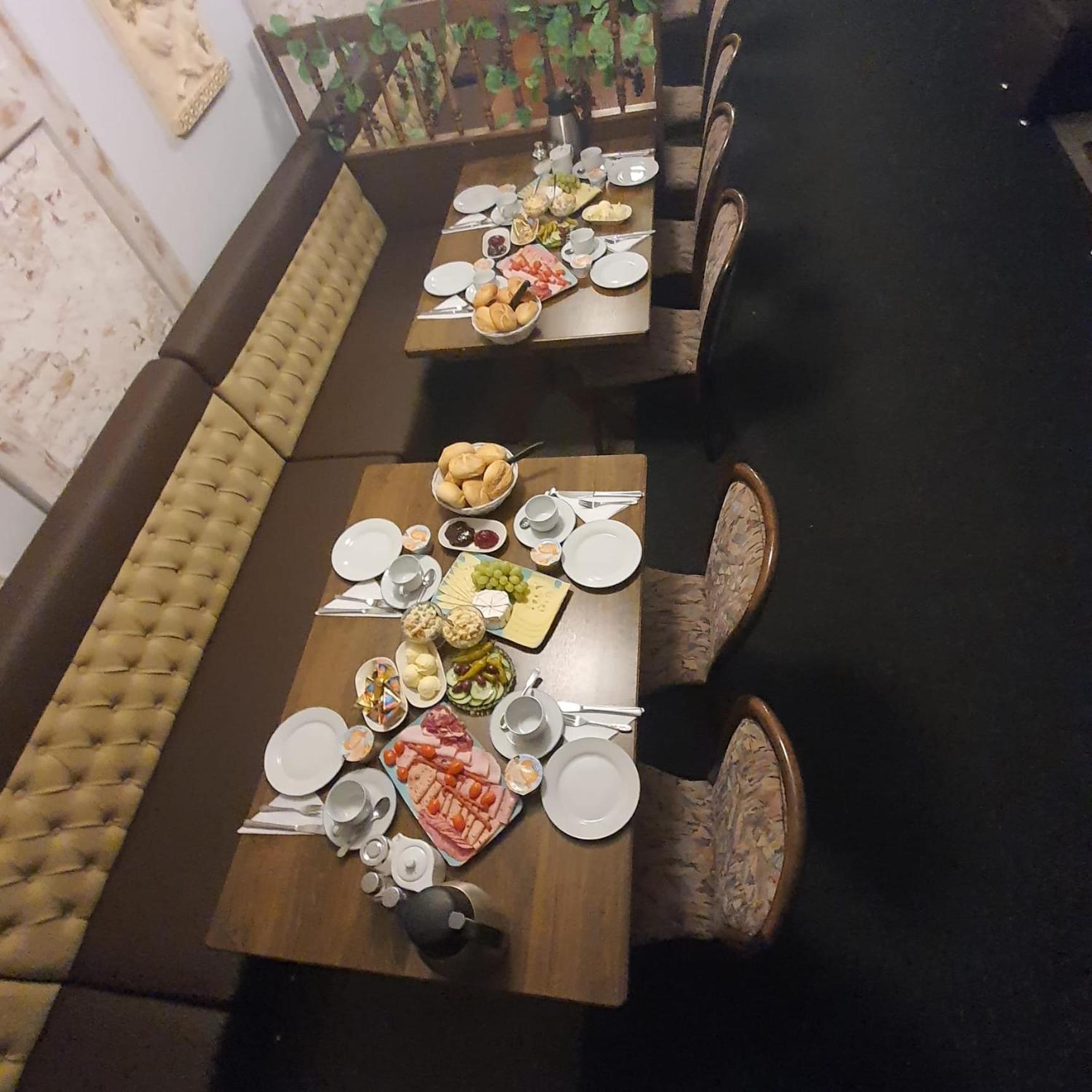 Gierstädt 祖尔菲斯特维斯旅馆酒店 外观 照片